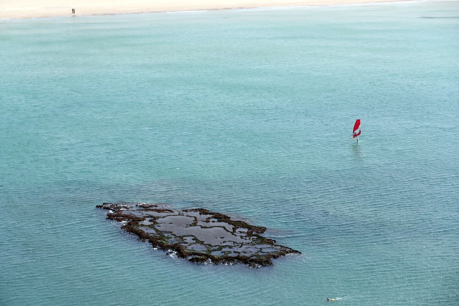 UAE Reports Oil Spill From Tanker Off Its Coast UAE Reports Oil Spill From Tanker Off Its Coast